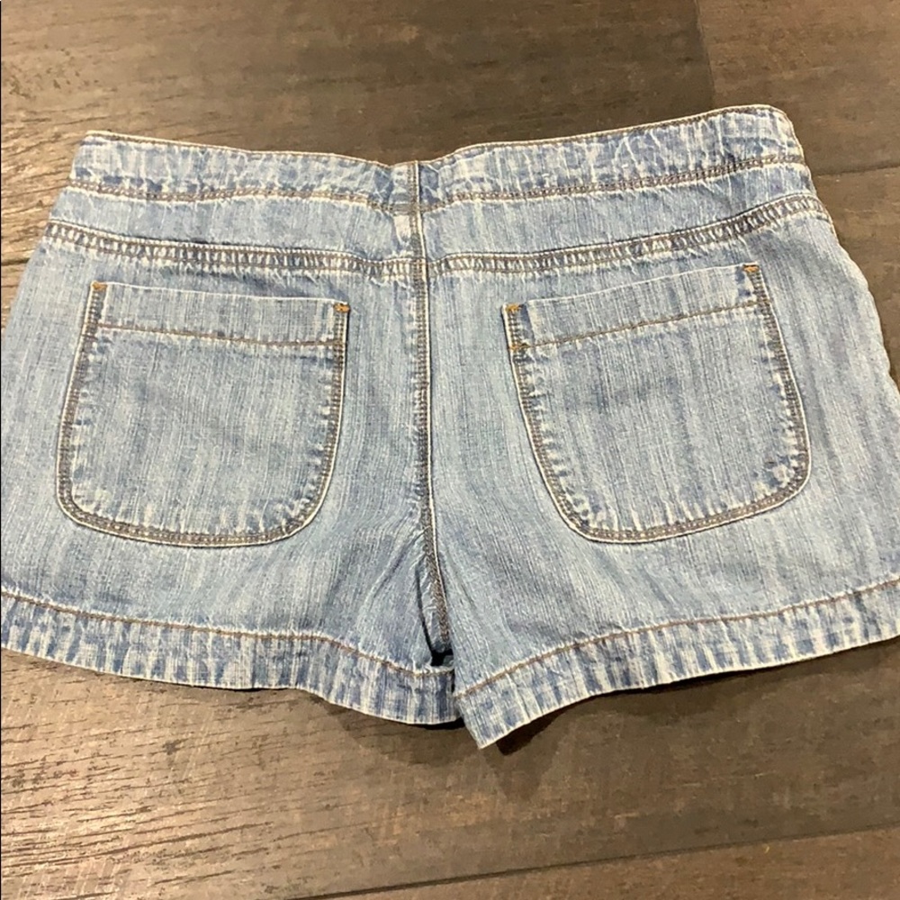 Shorts - Picture 2 of 2
